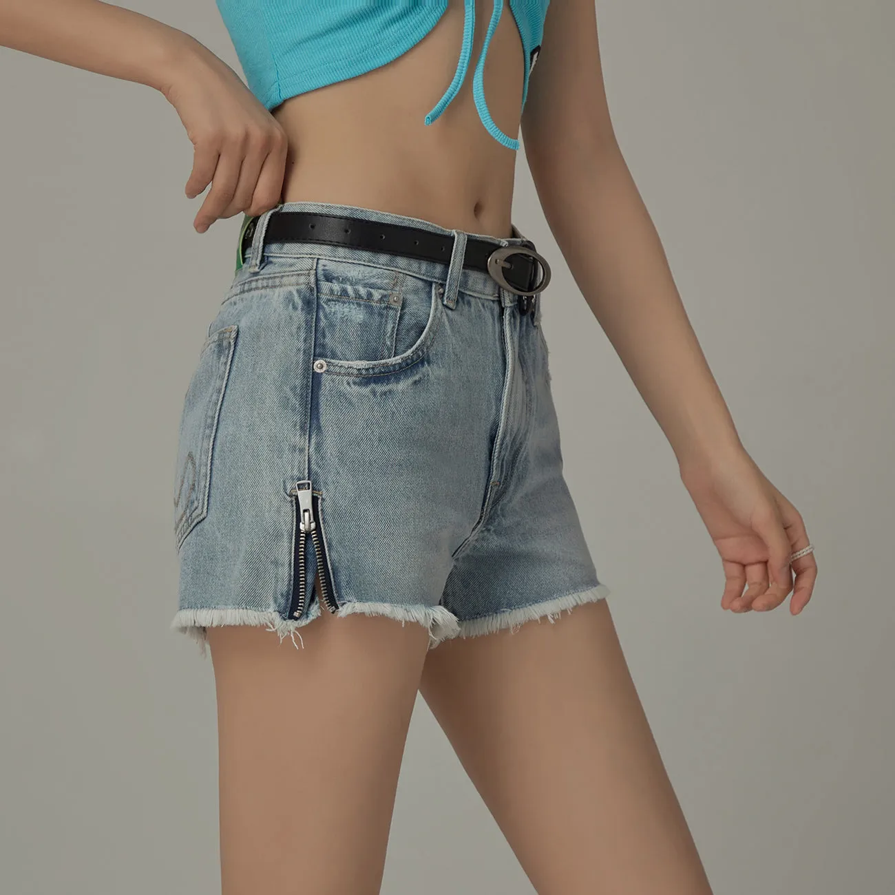 Fringed Hem Side Zippers Denim Shorts