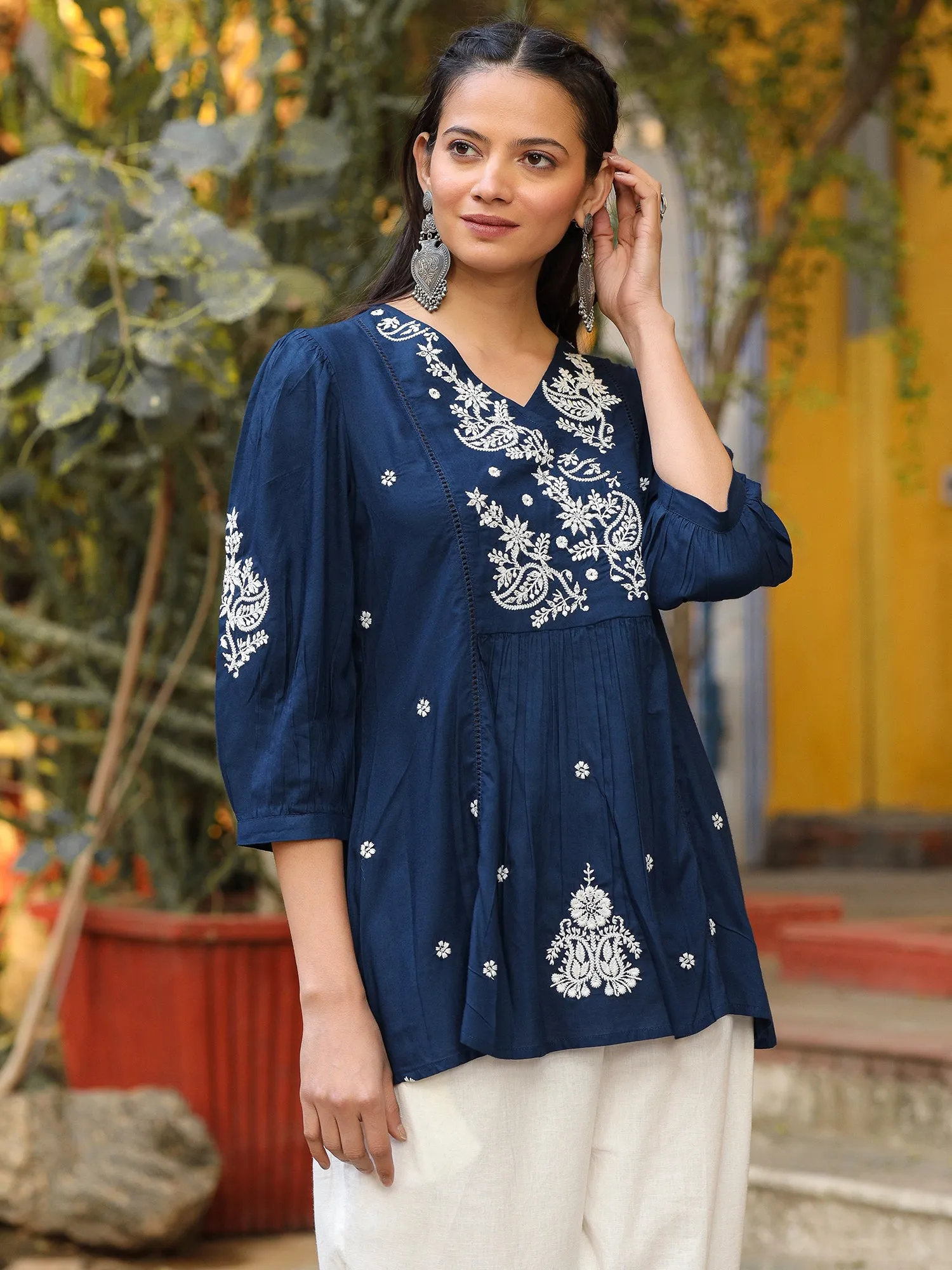 Juniper The Mishri Navy Blue Paisley Rayon Tunic With Thread Work Embroidery