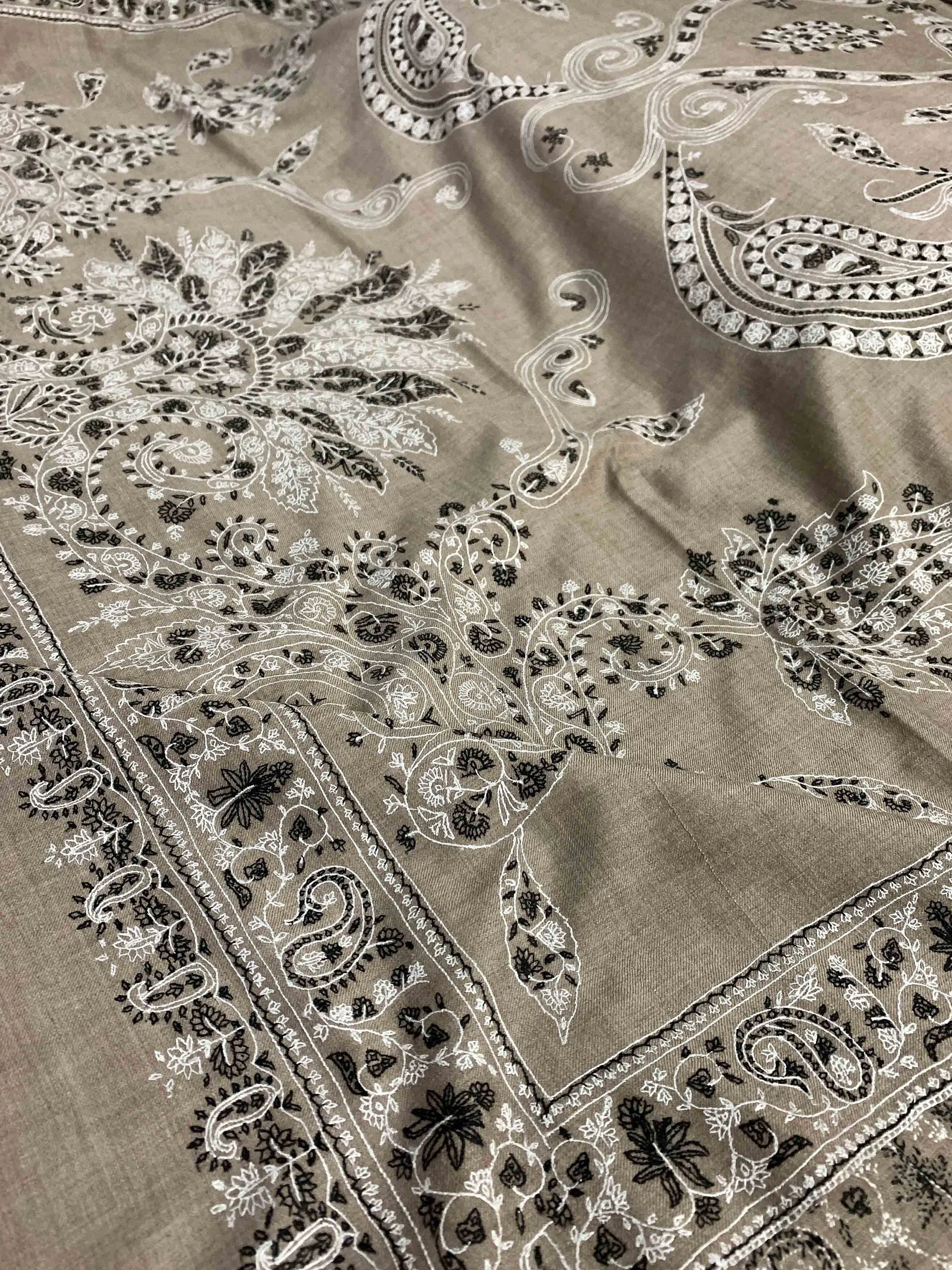 Natural Pure Pashmina Shawl, Hand Embroidered & Handwoven in Kashmir